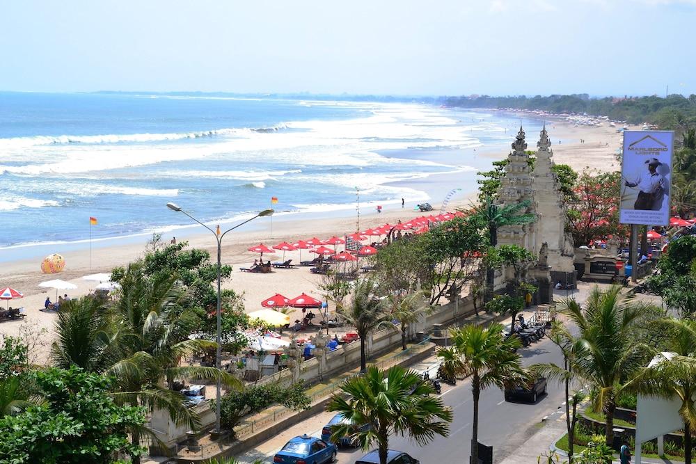 Kuta One Party Hotel Kuta Lombok Exterior foto